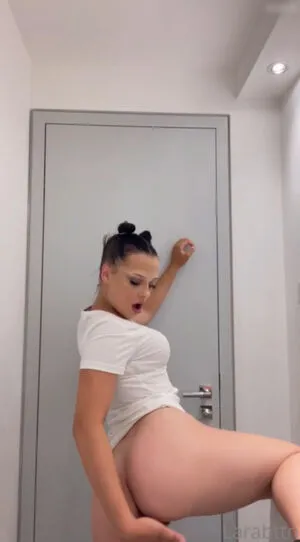 Lara Bttn OnlyFans Leaked Free Thumbnail Picture - #8XTH5bv6Hx
