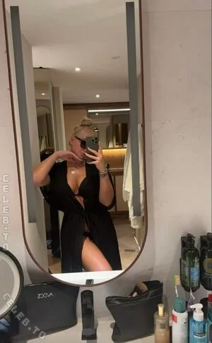 Lara Charlottee OnlyFans Leaked Free Thumbnail Picture - #E3R2HJenLz