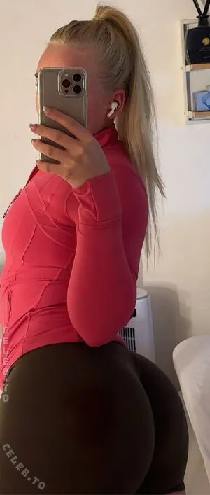 Lara Charlottee OnlyFans Leaked Free Thumbnail Picture - #qoAymCjeTd