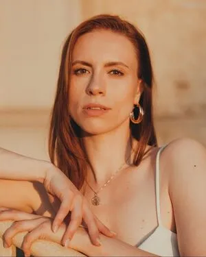 Lara Dandelion Seibert OnlyFans Leaked Free Thumbnail Picture - #B19tW6sfE9