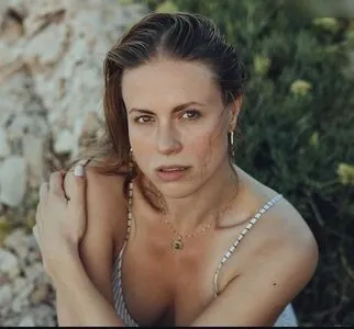 Lara Dandelion Seibert OnlyFans Leaked Free Thumbnail Picture - #d2KwLJk3Ls