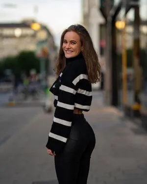 Lara Emilia OnlyFans Leaked Free Thumbnail Picture - #cPMvnHgK0Z