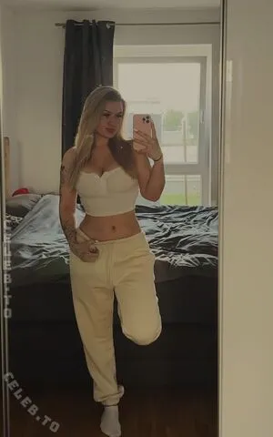 Lara Gartner OnlyFans Leaked Free Thumbnail Picture - #rClM3w8qzv