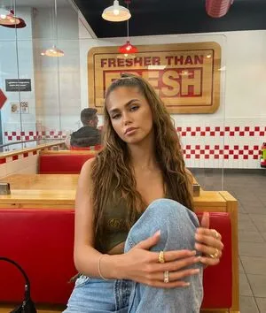 Lara Giorr OnlyFans Leaked Free Thumbnail Picture - #3eWMPihwk2