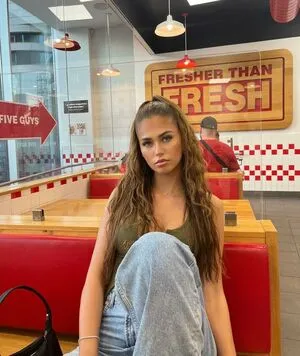 Lara Giorr OnlyFans Leaked Free Thumbnail Picture - #IAxxgVNqcE