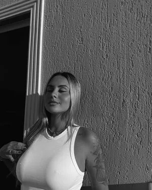 Lara Juca OnlyFans Leaked Free Thumbnail Picture - #TSnj1i0z0a