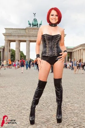 Lara Larsen OnlyFans Leaked Free Thumbnail Picture - #pf3rKC4eAM