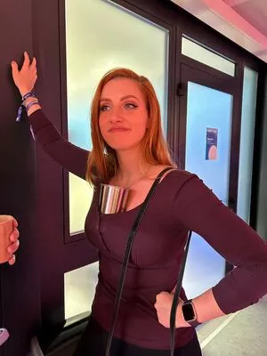 Lara Loft OnlyFans Leaked Free Thumbnail Picture - #2ZYR3r9WvB