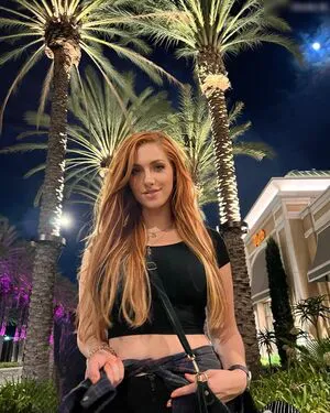 Lara Loft OnlyFans Leaked Free Thumbnail Picture - #9a2QyxL38Y