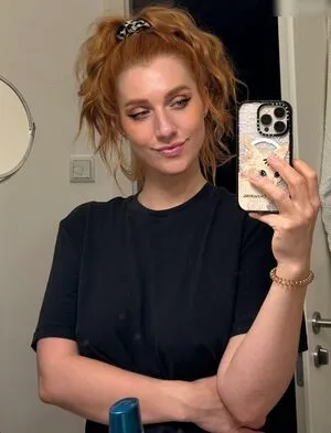 Lara Loft OnlyFans Leaked Free Thumbnail Picture - #HuArbNkekz
