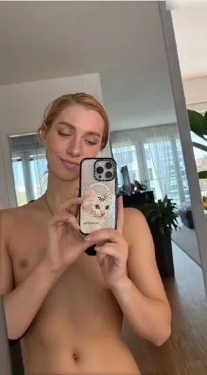 Lara Loft OnlyFans Leaked Free Thumbnail Picture - #ahqlRPRuB3