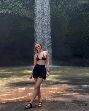 Lara Marie Kremer OnlyFans Leaked Free Thumbnail Picture - #HgOkIrUwU2
