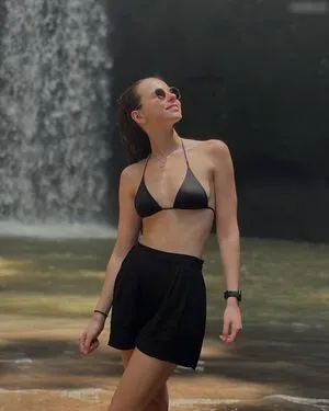 Lara Marie Kremer OnlyFans Leaked Free Thumbnail Picture - #gjAyrkBBIS