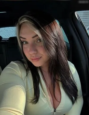 Lara Marie V OnlyFans Leaked Free Thumbnail Picture - #z3ROL7Hjli