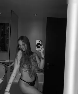 Lara Mde OnlyFans Leaked Free Thumbnail Picture - #dDtAUhgXo5