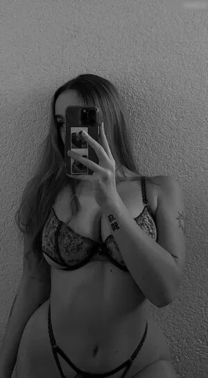 Lara Mde OnlyFans Leaked Free Thumbnail Picture - #laxJBY1mB0