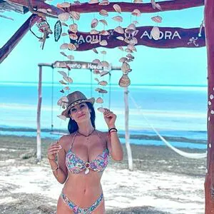 Lara Moreno OnlyFans Leaked Free Thumbnail Picture - #7Lme5yAcu2