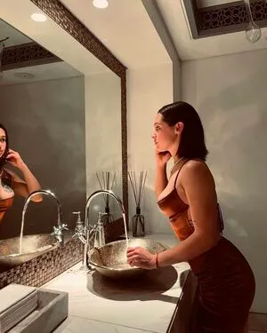 Lara Naomi OnlyFans Leaked Free Thumbnail Picture - #ZAv9iNh6zc