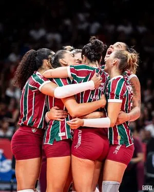 Lara Nobre OnlyFans Leaked Free Thumbnail Picture - #8Rc4NCHhKq