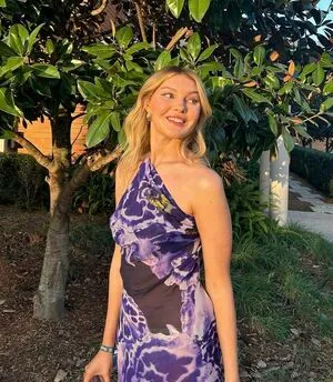 Lara Petersen OnlyFans Leaked Free Thumbnail Picture - #I75vT16YiW