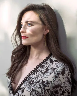 Lara Pulver OnlyFans Leaked Free Thumbnail Picture - #YBWOd6MgT8
