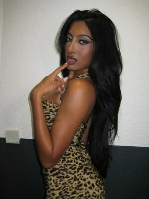 Lara Raj OnlyFans Leaked Free Thumbnail Picture - #3ee7VzLtcn