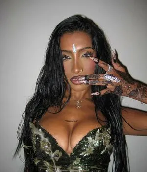 Lara Raj OnlyFans Leaked Free Thumbnail Picture - #E7mwfGXKkM