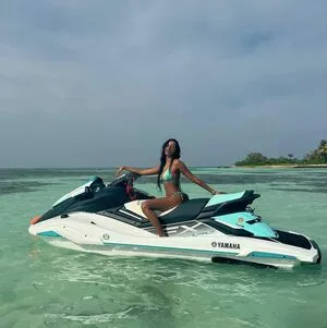 Lara Raj OnlyFans Leaked Free Thumbnail Picture - #PghKKhSK2R