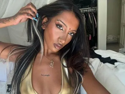 Lara Raj OnlyFans Leaked Free Thumbnail Picture - #ToNBEjBiyu