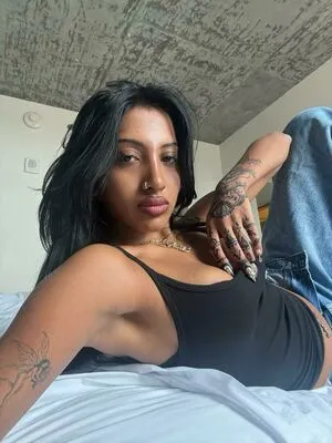 Lara Raj OnlyFans Leaked Free Thumbnail Picture - #V2DmUcP4T8