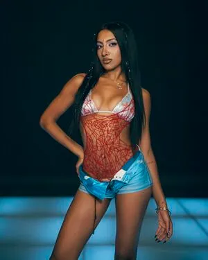 Lara Raj OnlyFans Leaked Free Thumbnail Picture - #gtRdQ0BVwt