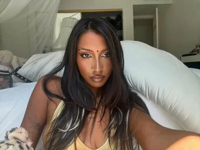 Lara Raj OnlyFans Leaked Free Thumbnail Picture - #ilRW9E1SGi