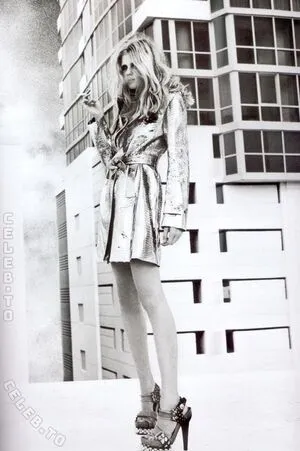 Lara Stone OnlyFans Leaked Free Thumbnail Picture - #2V4a91TTot