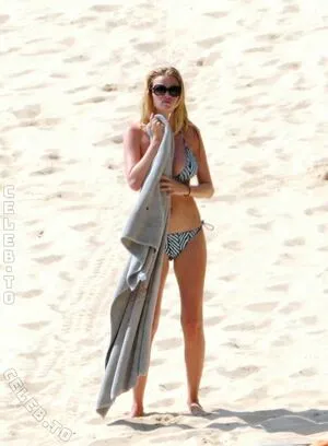 Lara Stone OnlyFans Leaked Free Thumbnail Picture - #79QR5VZ62r