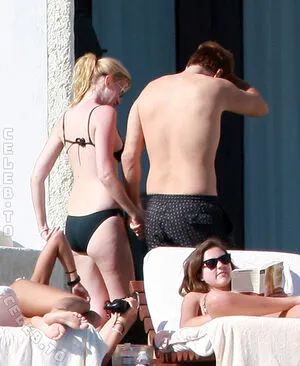 Lara Stone OnlyFans Leaked Free Thumbnail Picture - #NsoXWe4lz2