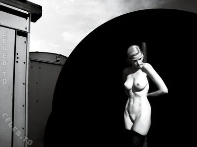 Lara Stone OnlyFans Leaked Free Thumbnail Picture - #Ydt0PQYKt7