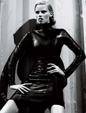 Lara Stone OnlyFans Leaked Free Thumbnail Picture - #f4VoKAgrJb