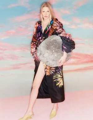 Lara Stone OnlyFans Leaked Free Thumbnail Picture - #gic11VF5YK