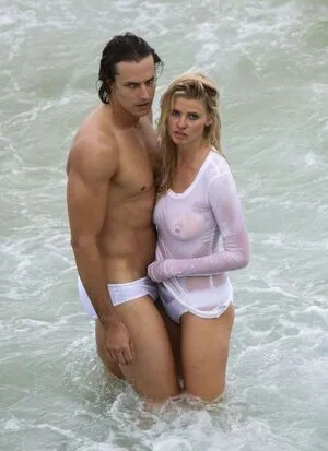 Lara Stone OnlyFans Leaked Free Thumbnail Picture - #hKoa3AkAsp