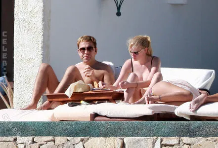 Lara Stone OnlyFans Leaked Free Thumbnail Picture - #heHHI6yEYP