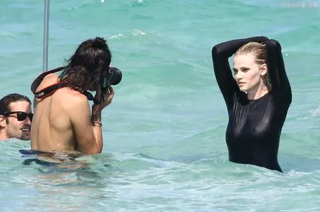 Lara Stone OnlyFans Leaked Free Thumbnail Picture - #wwbz7JIneo