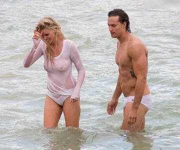 Lara Stone OnlyFans Leaked Free Thumbnail Picture - #yrXXteboyq