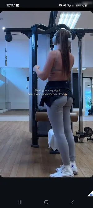 Lara Stxx OnlyFans Leaked Free Thumbnail Picture - #1fiy8TdGp2