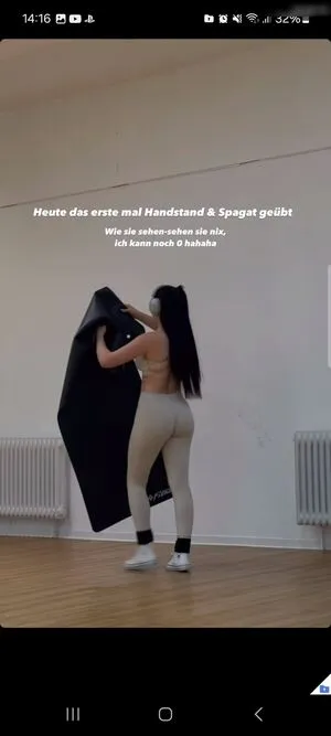 Lara Stxx OnlyFans Leaked Free Thumbnail Picture - #5kEhhtM1OM