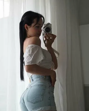 Lara Stxx OnlyFans Leaked Free Thumbnail Picture - #5usvbbfbbG
