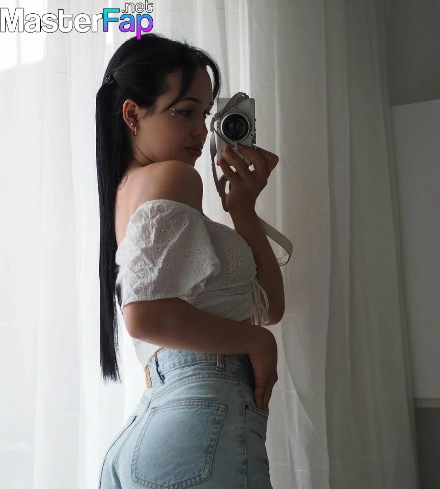 lara.stxx