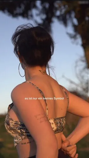 Lara Stxx OnlyFans Leaked Free Thumbnail Picture - #AkqRRvEtJ4