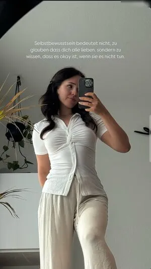 Lara Stxx OnlyFans Leaked Free Thumbnail Picture - #hm7hxVZRTZ