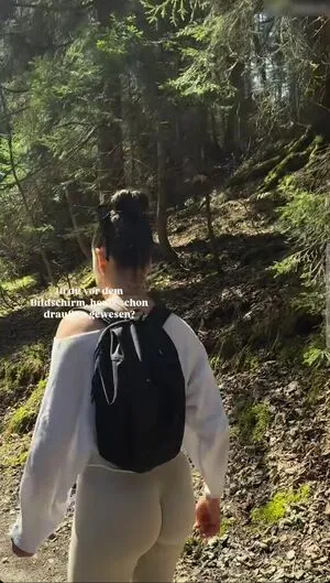 Lara Stxx OnlyFans Leaked Free Thumbnail Picture - #hxfAbeiUIV