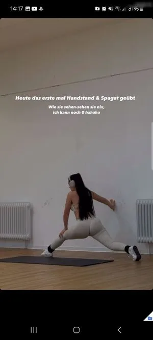 Lara Stxx OnlyFans Leaked Free Thumbnail Picture - #l09RiZ3I0d
